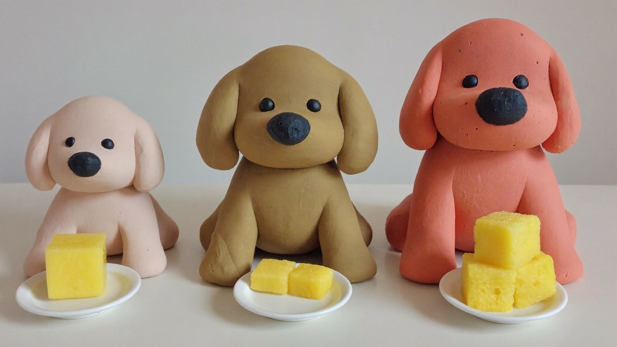 Pineapple portions scale with the dog — one cube for a Shih Tzu, a small handful for a Labrador