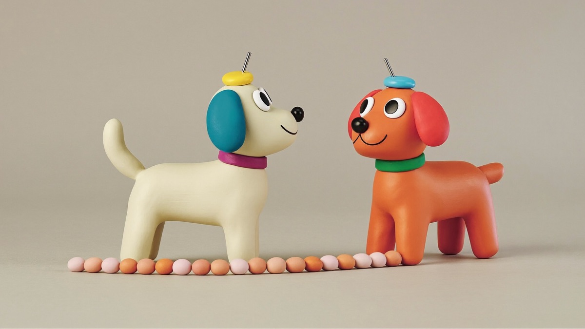 Under threshold, the brain works: keep enough distance that your dog can notice and stay calm